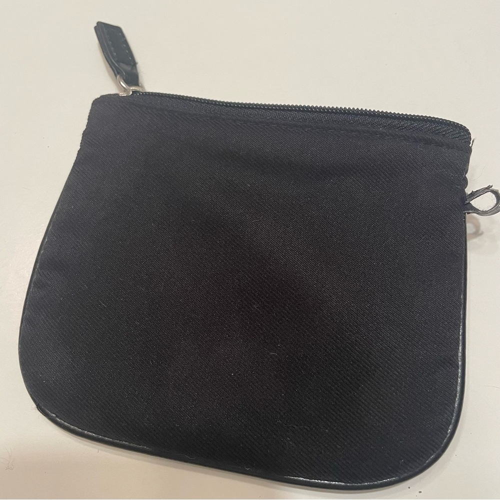 Dior Pouch - Picture 2 of 4
